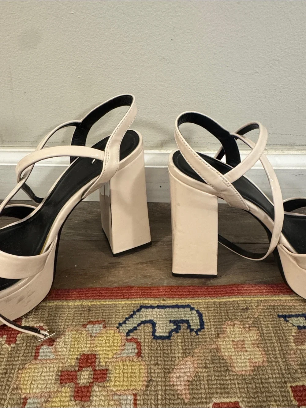 Zara Women’s Strappy Block Heel Sandals - Nude